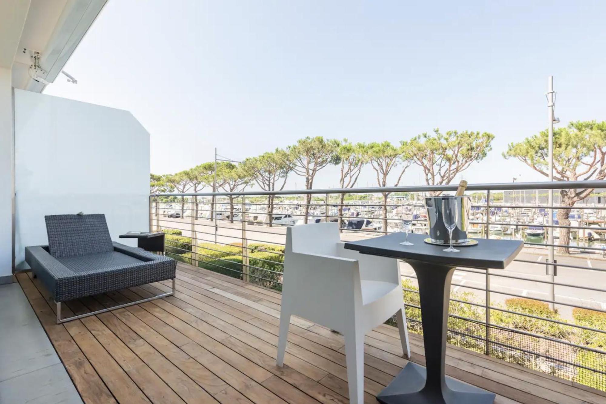 Appartamento "Mare E Relax" A Jesolo Lido - 6 Posti Letto ภายนอก รูปภาพ